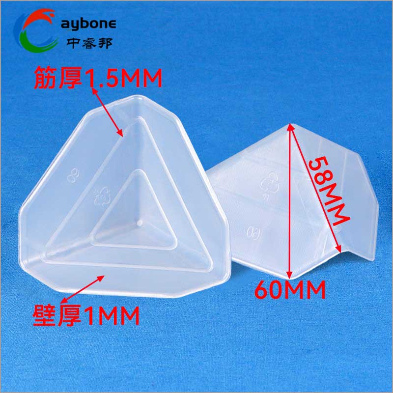 Eckenschutz aus Kunststoff für Versandkartons